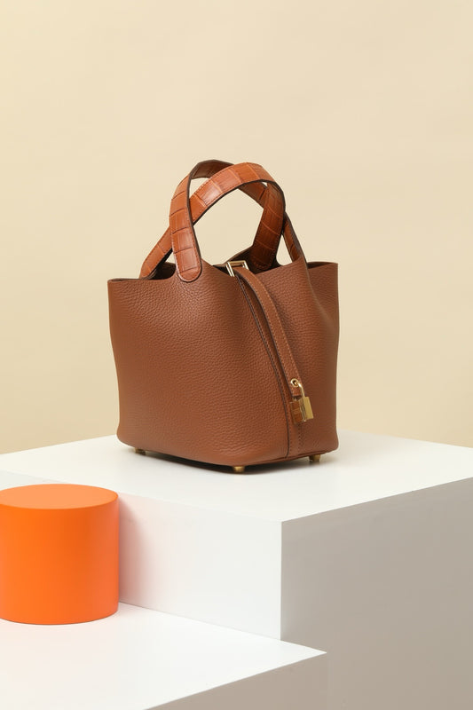 CL18 Gold Brown #3745