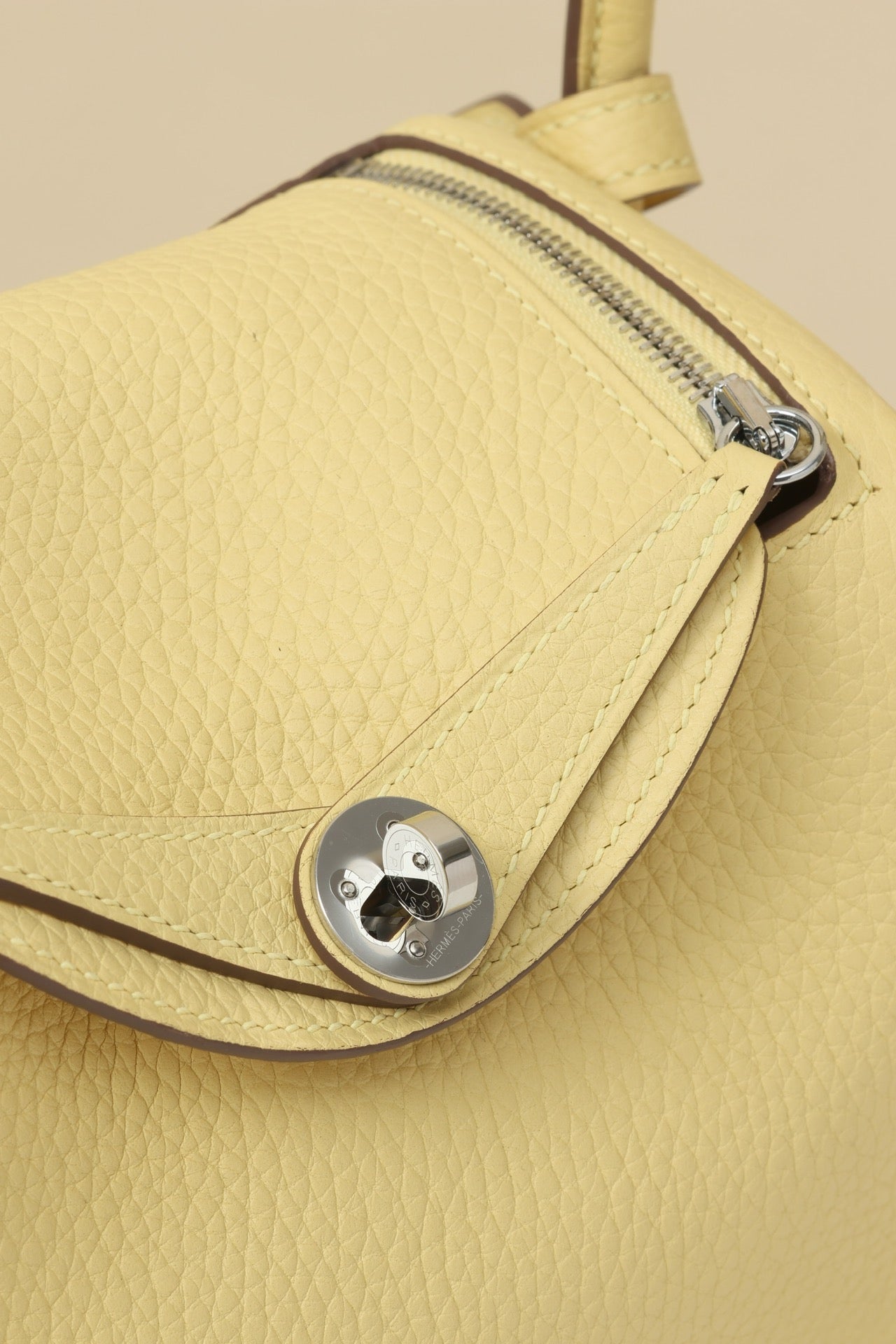 LD19 , Togo , 1Z Jaune Poussin / I2 Craie PHW #4584