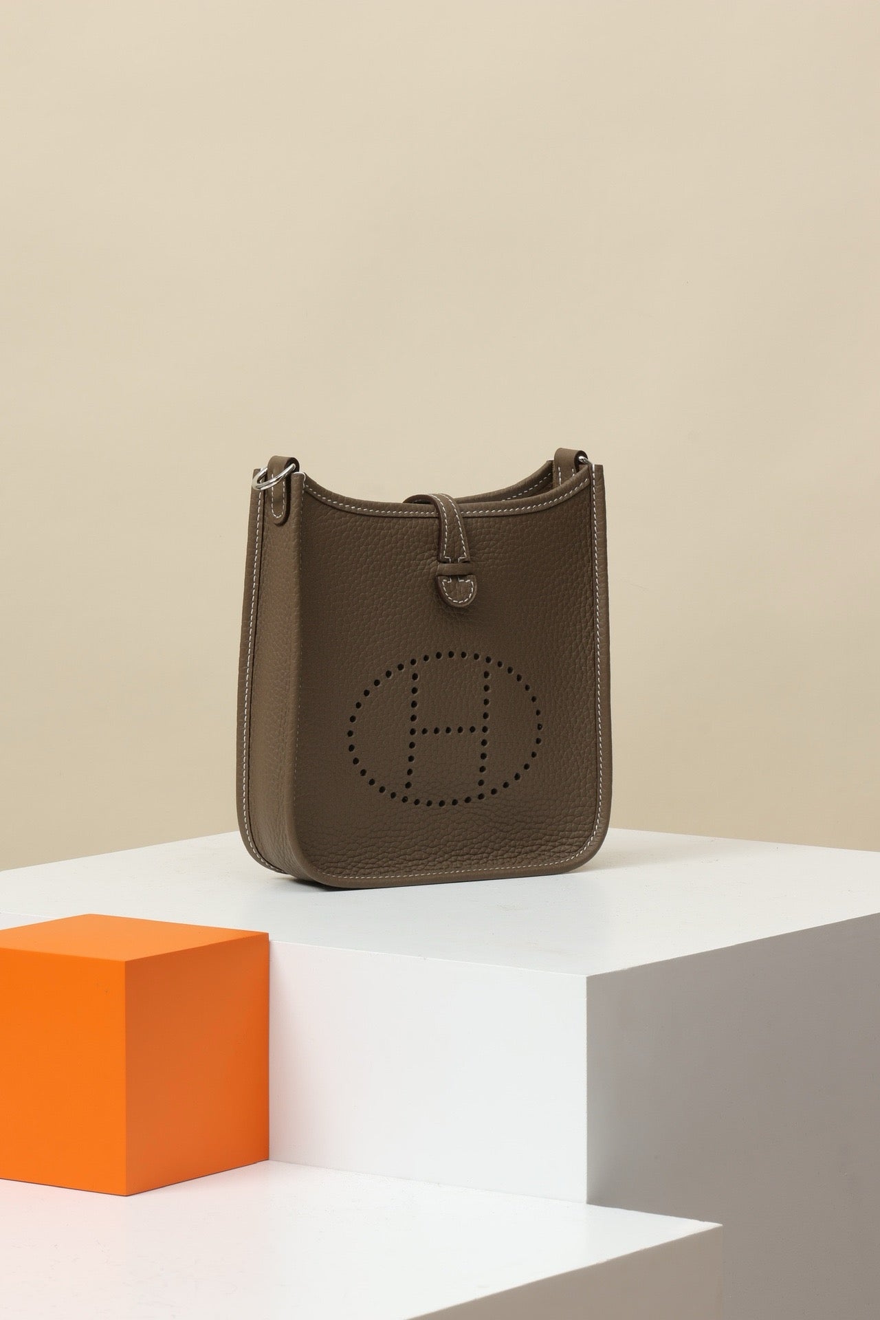 YF16 CK18 Elephant Grey , Clemence bull leather crossbody bag  , PHW #4400