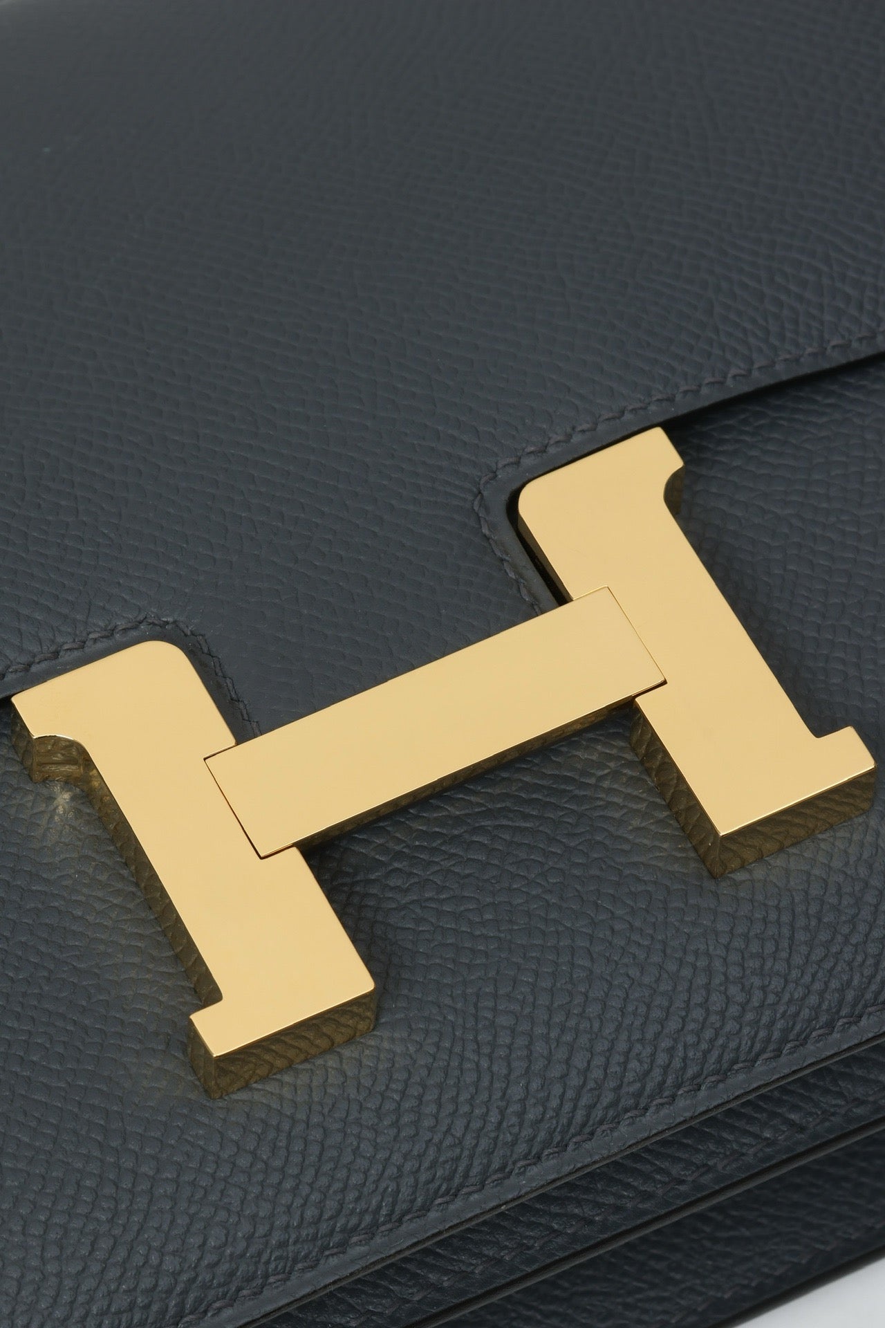 CJ19 19 cm , Smog Grey Epsom leather GHW #4322