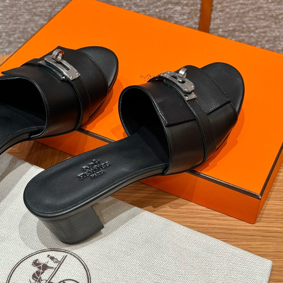 Sandal #3073