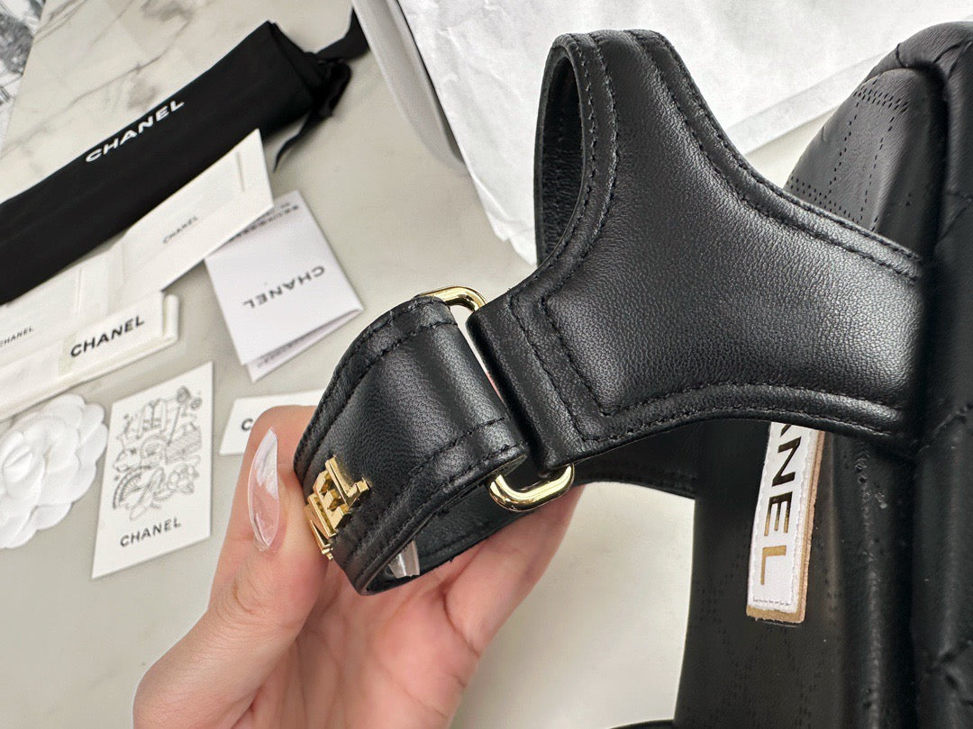 24s Sandal #368