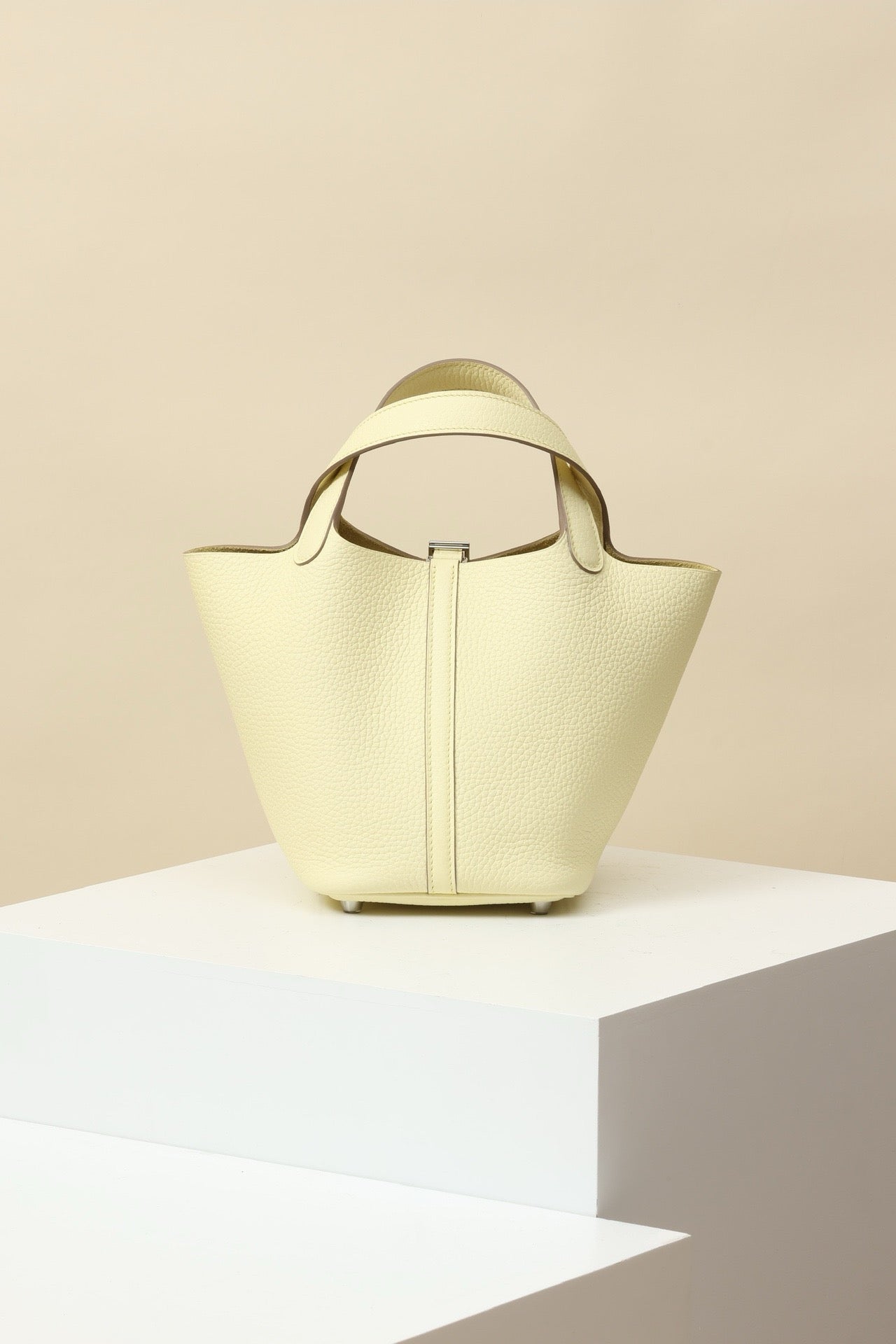 CL18 I8 Milton Yellow PHW #4099