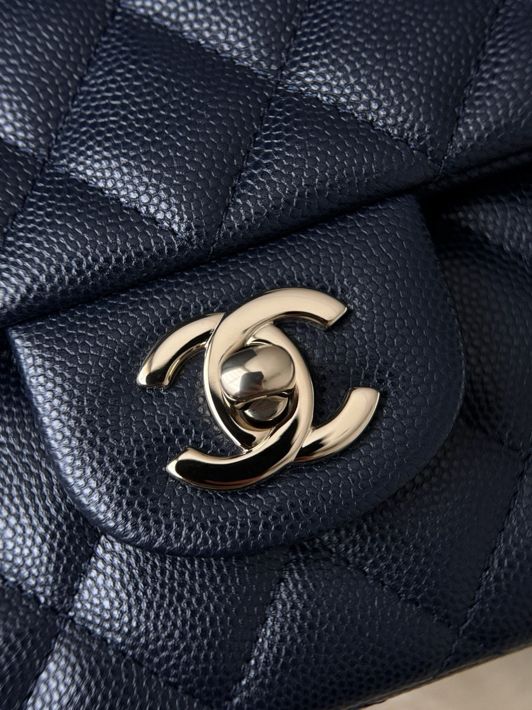 Cf25 Champagne Gold , Caviar # 4206