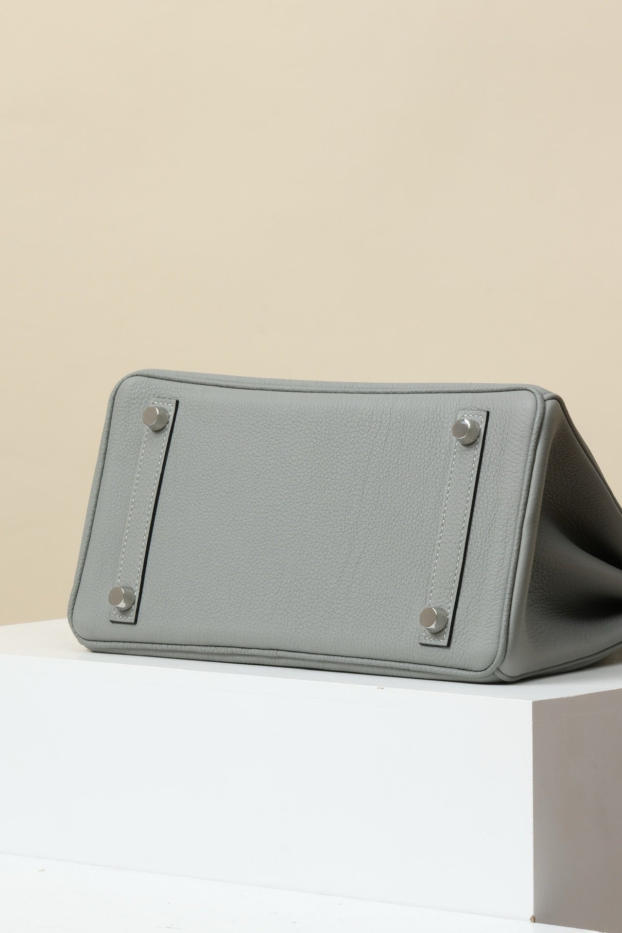 BK25 Seagull Gray #3858