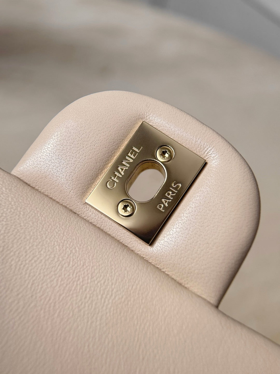 Cf20 Champagne Gold Hardware   #4672