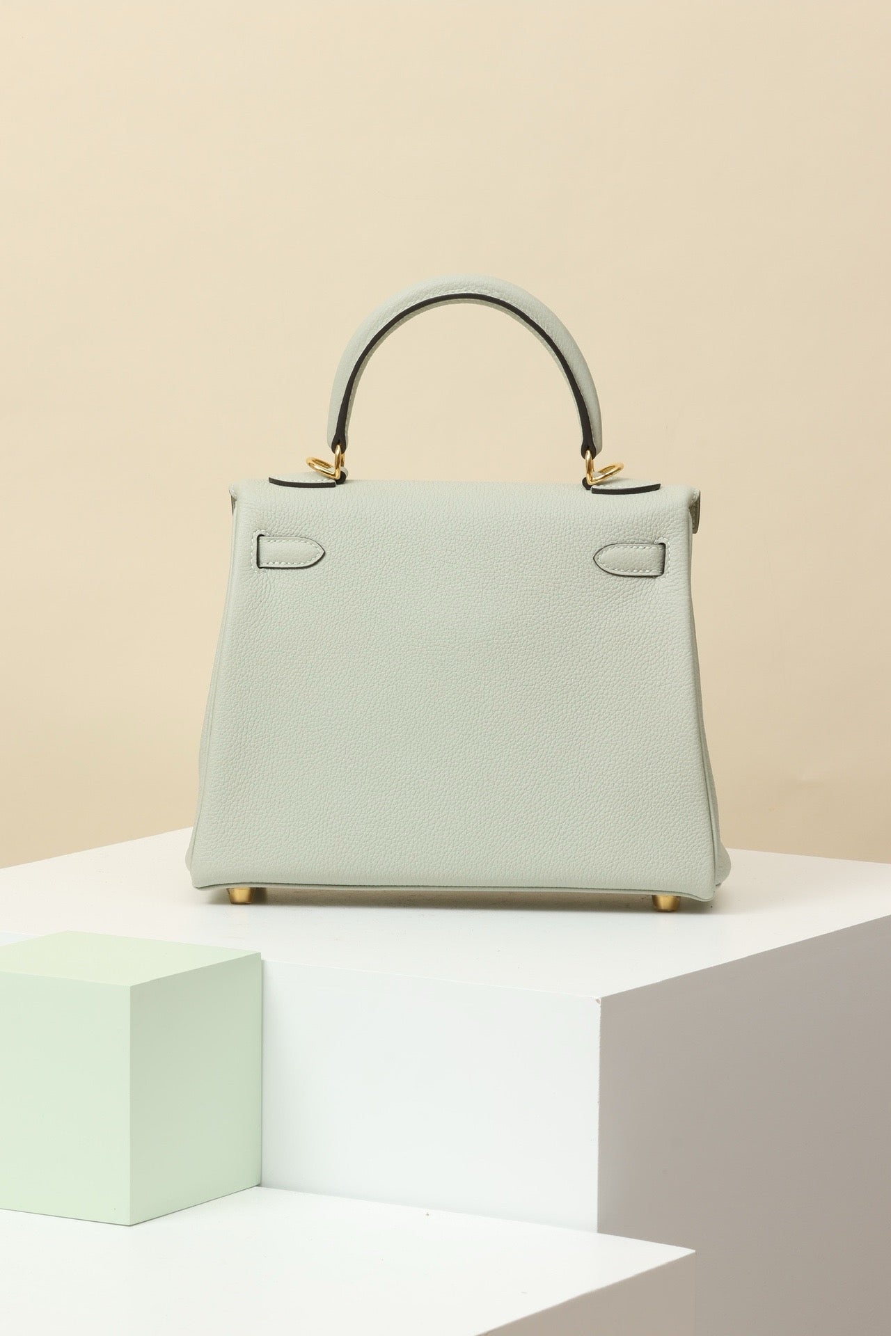 KL25 Crystal Gray #3701