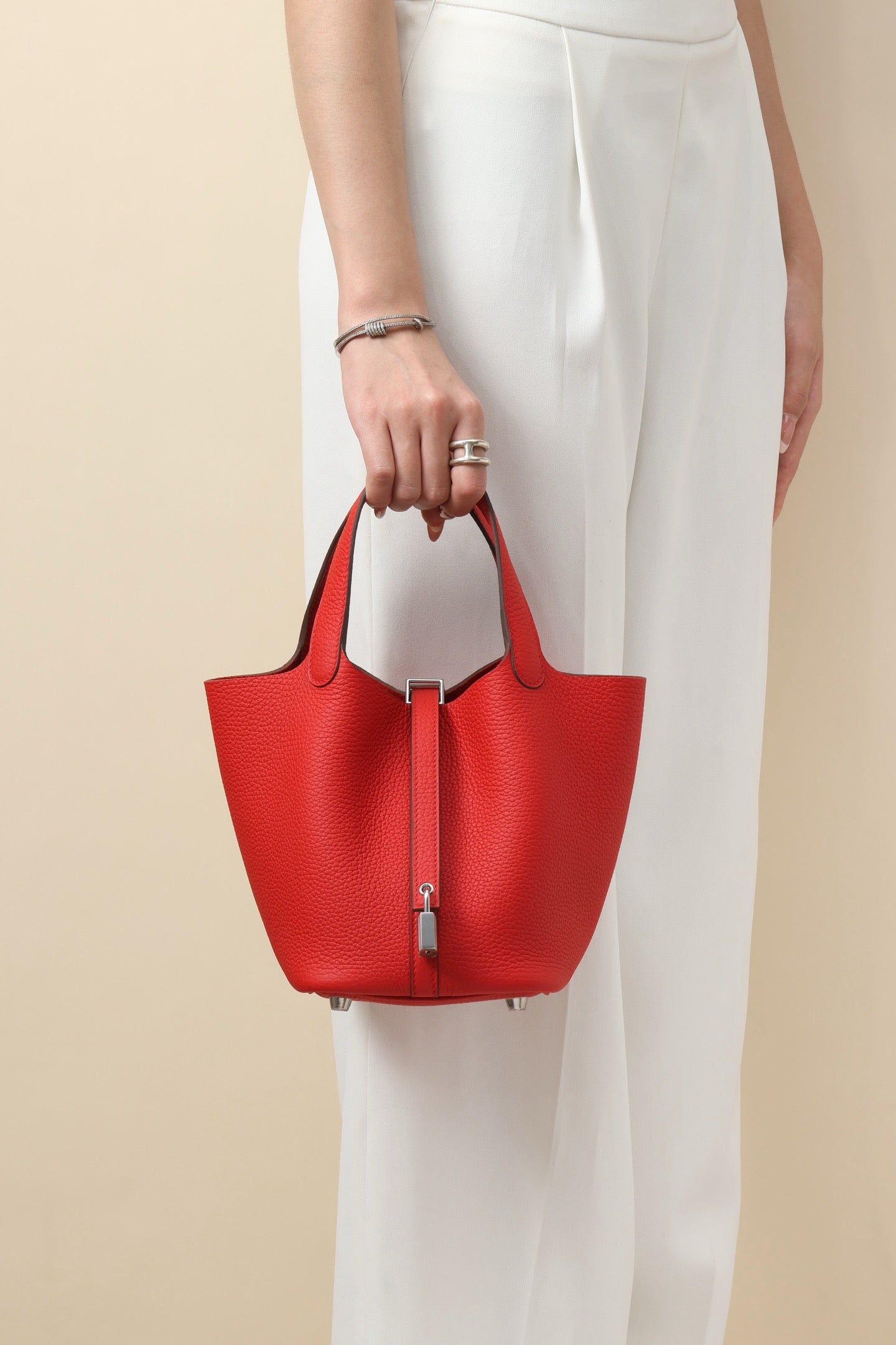 CL18  S3 Heart Red #4045