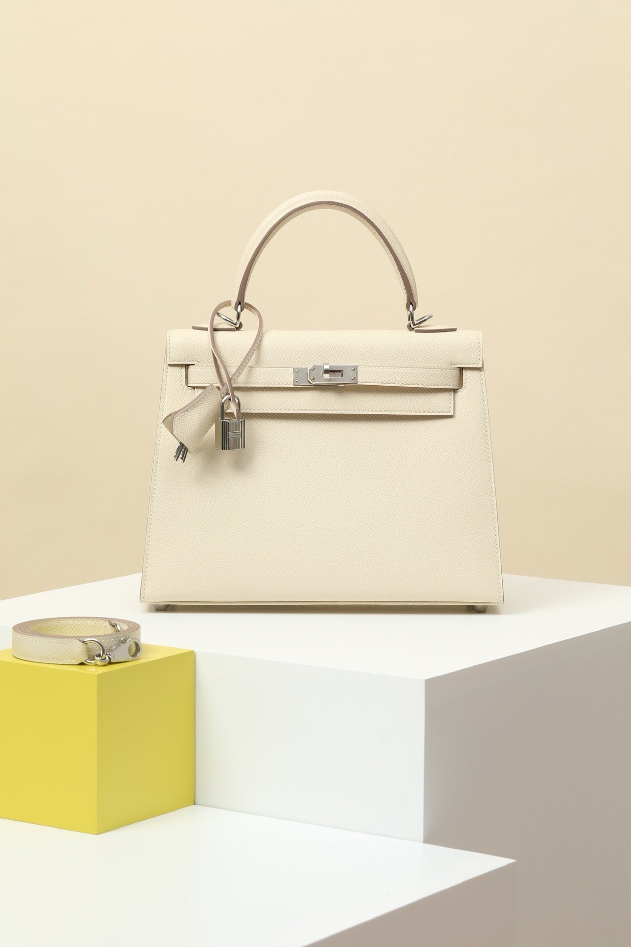 KL25 Milkshake White #3679