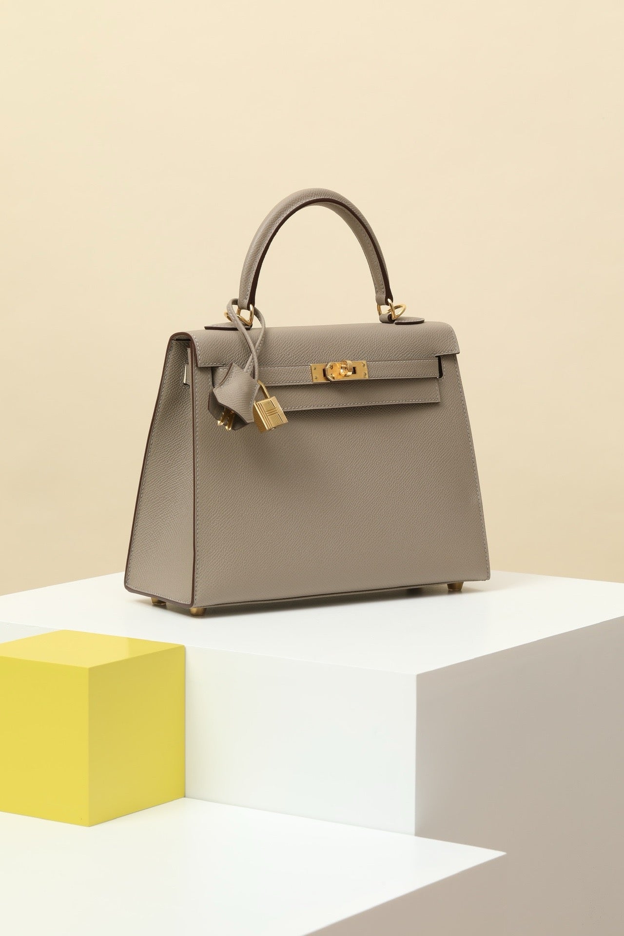 KL25 Asphalt Gray #3693