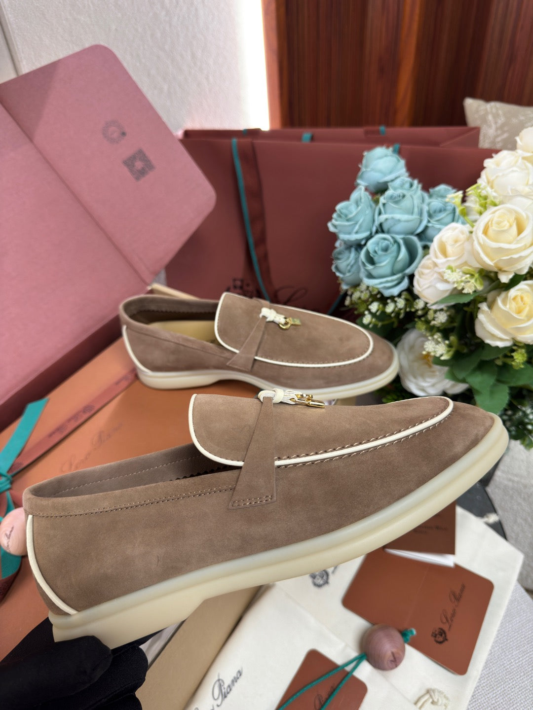 Summer Charms Walk Loafer #2040