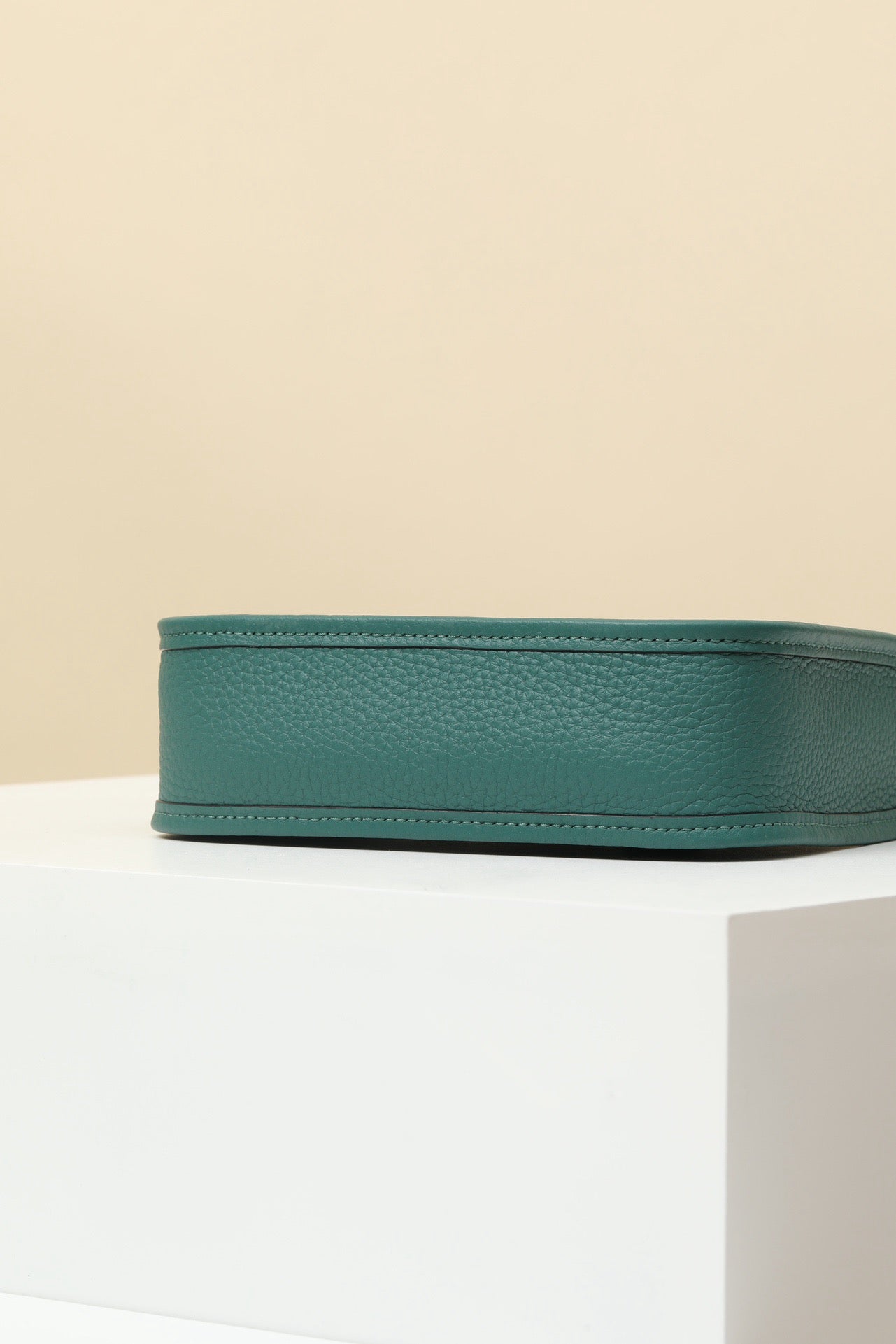 YF16 6Z Peacock Green Clemence bull leather crossbody bag  ,GHW#4437