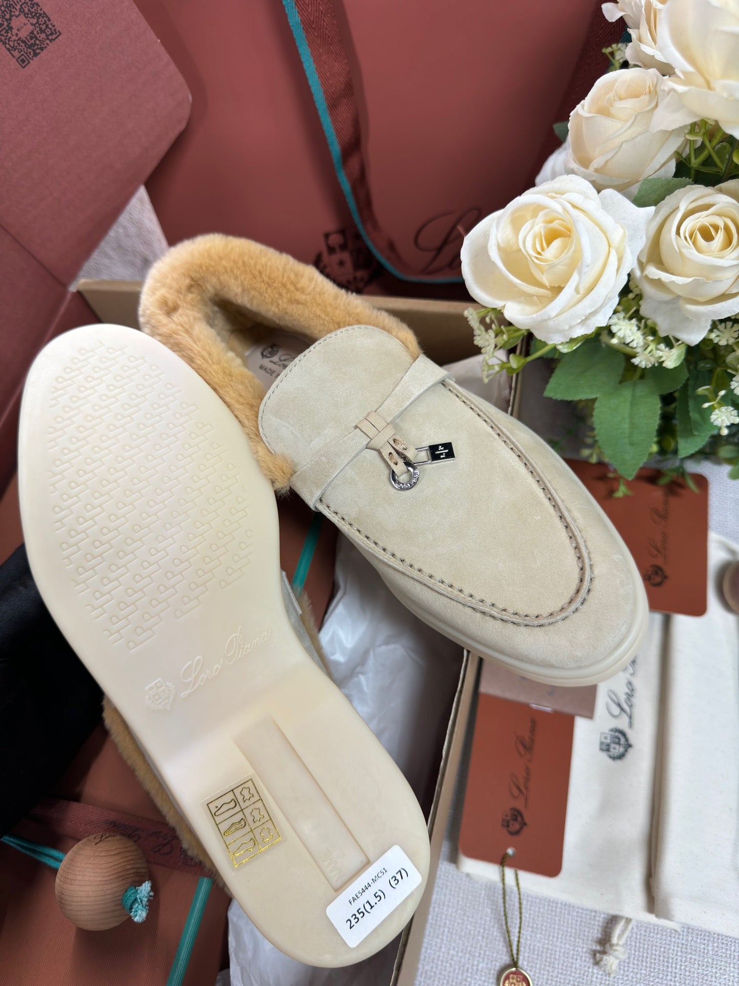 Summer Charms Walk Loafer #230