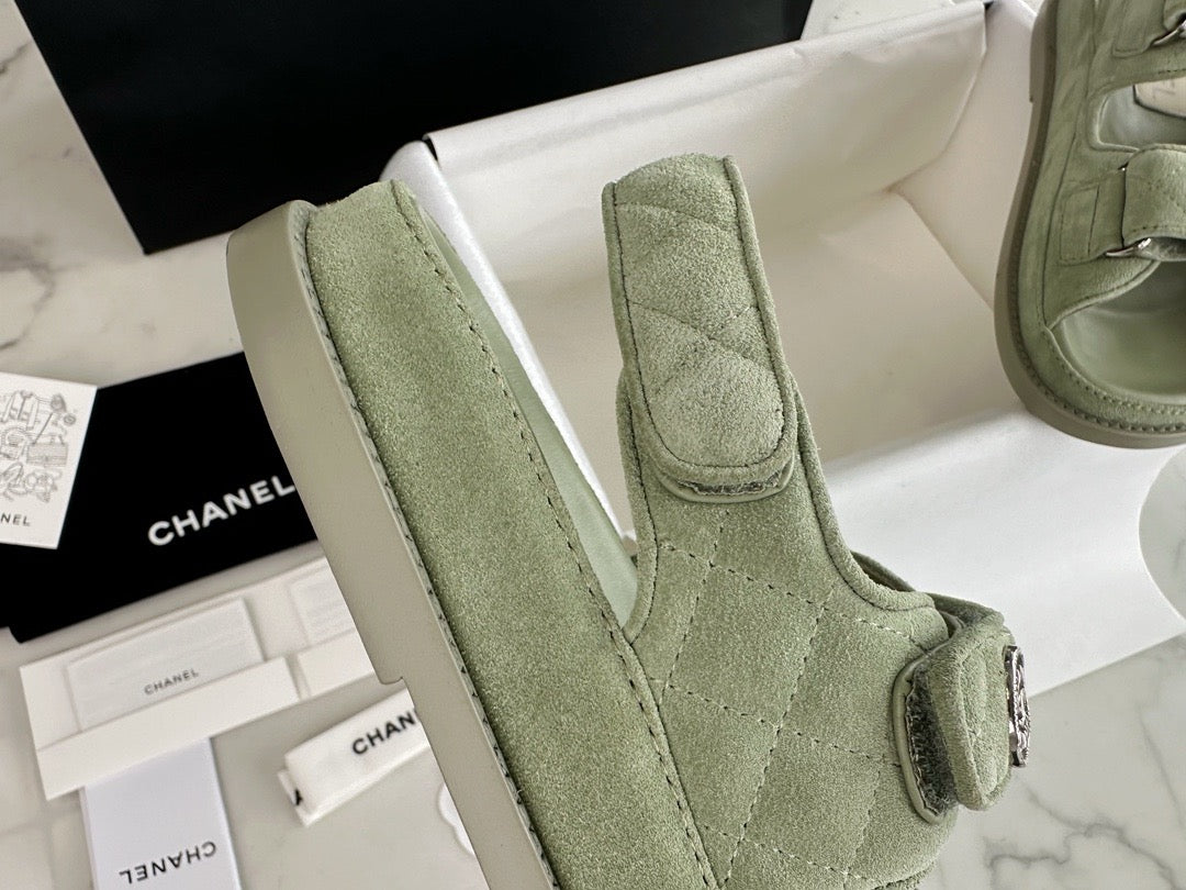 24s sandal #2465