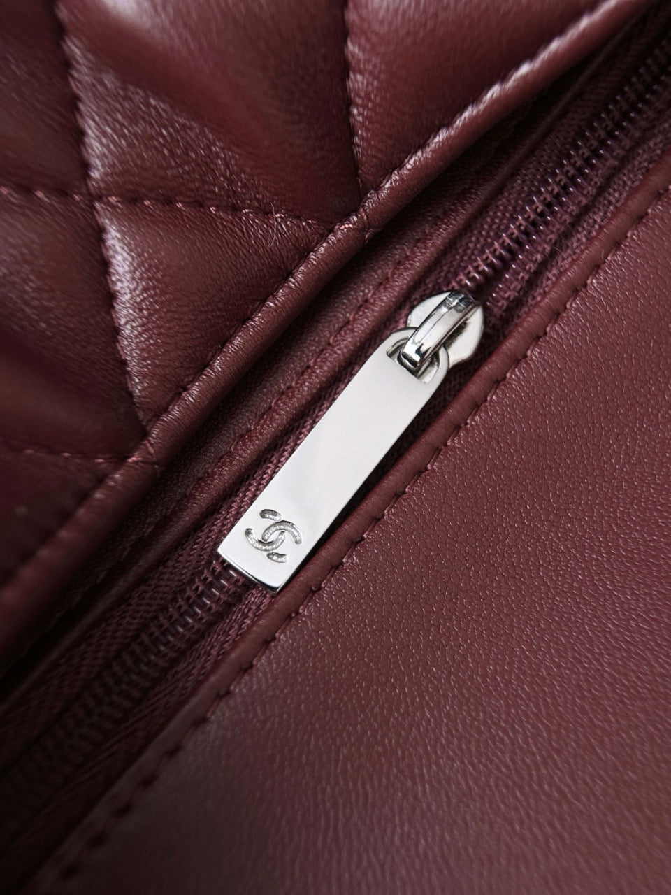 Cf17 Silver Hardware  #3918