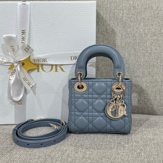 CD Lady Micro 12 #641