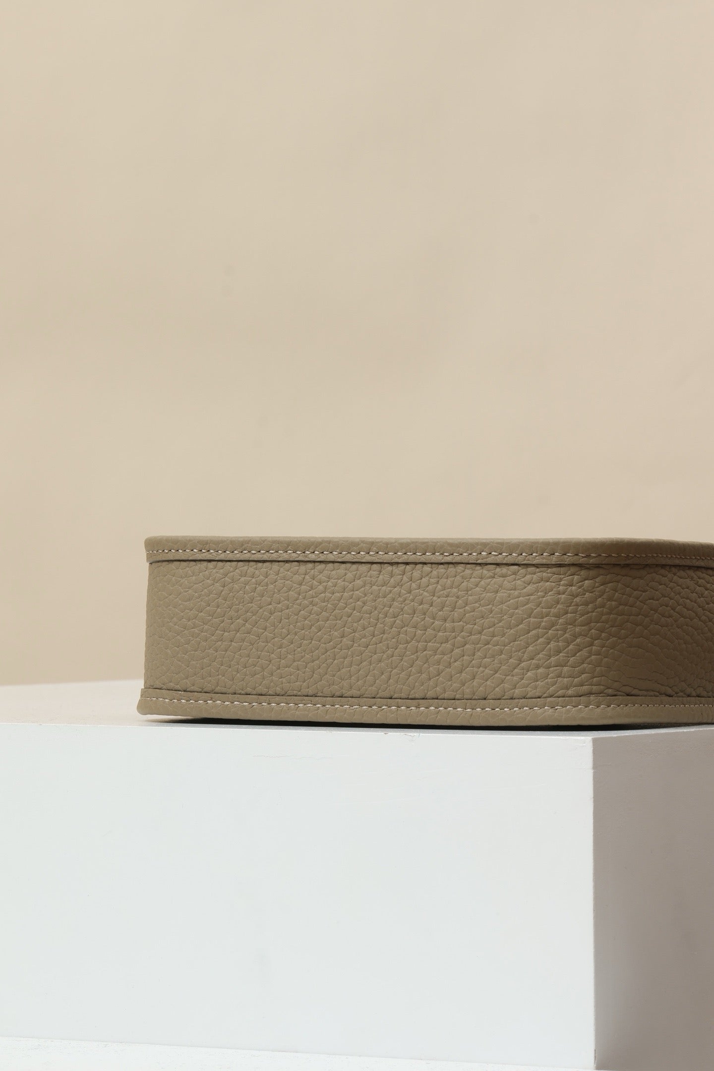 YF16 8Q Marfa Beige, Clemence bull leather crossbody bag  , PHW #4405