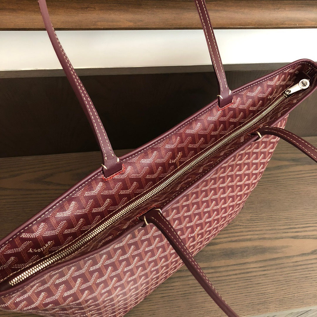Artois MM Bag #679