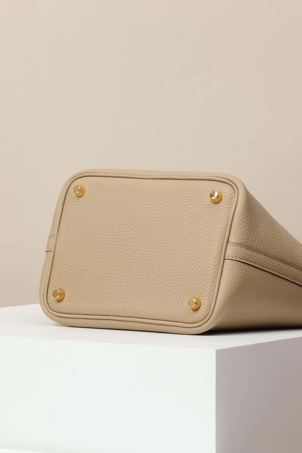 CL18 S2 Trench Gray GHW #4081