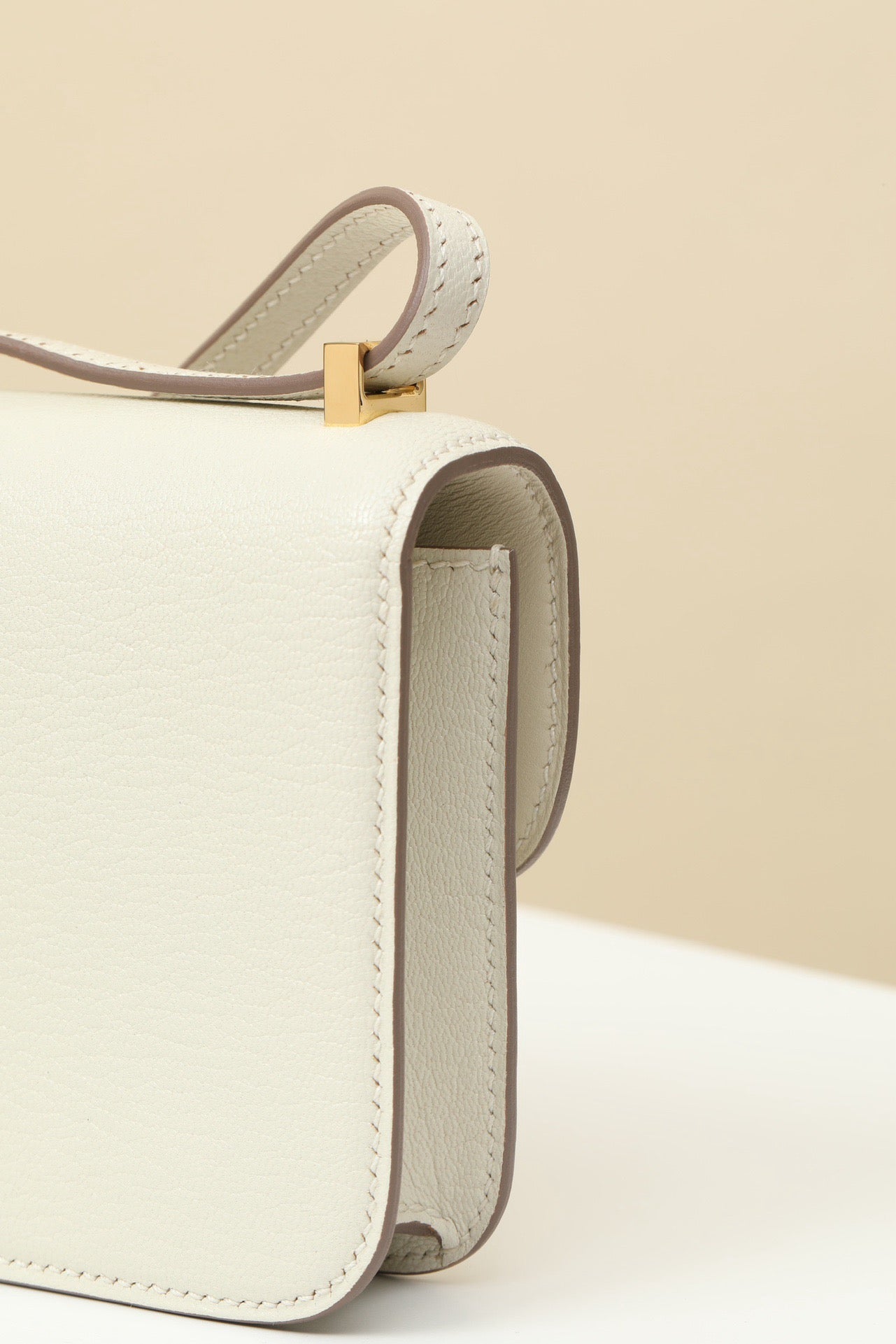 CJ14 , 14 cm,  CC10 Milkshake White GoatSkin GHW #4362