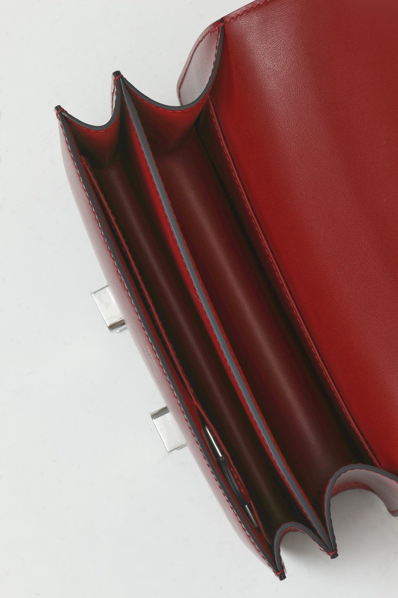 CJ19 19 cm ,  Red Box leather PHW #4291