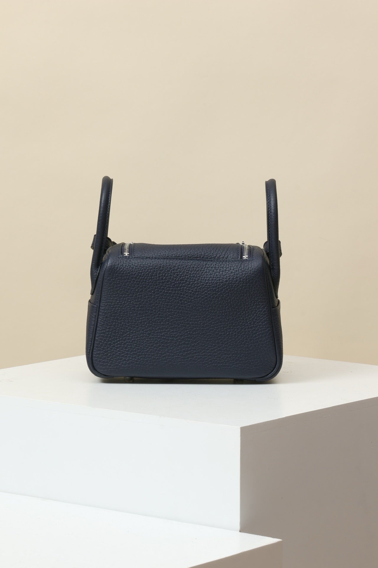 LD19 , 2Z Midnight Blue PHW #4569