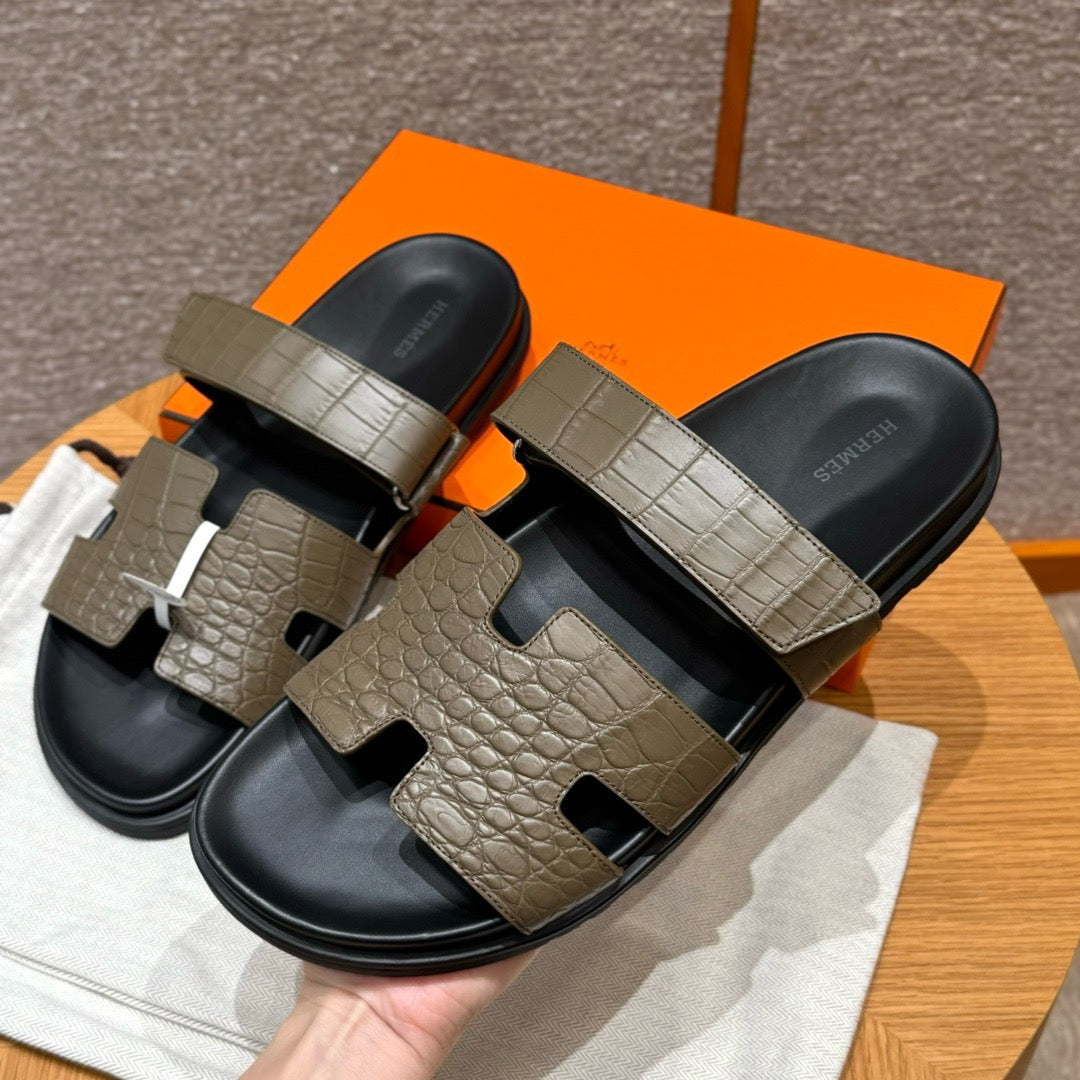 sandal alligator #2573