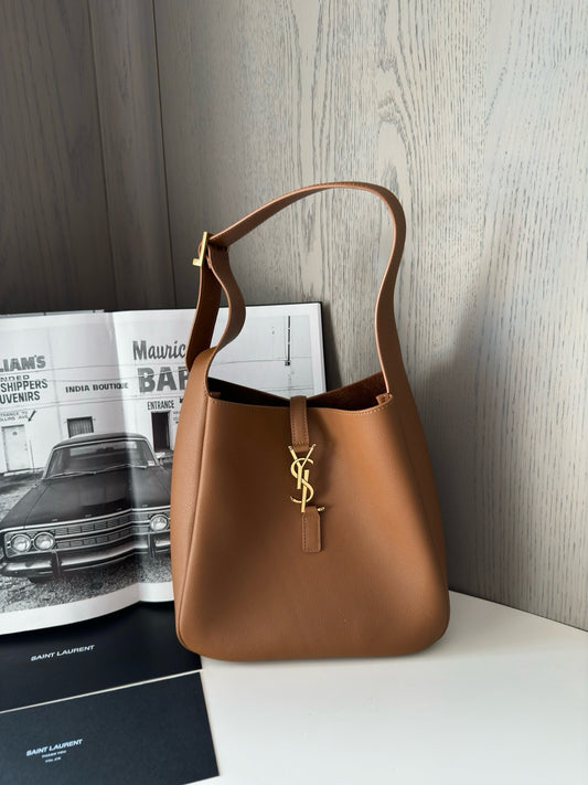 Le5 hobo 22 cm  #4040