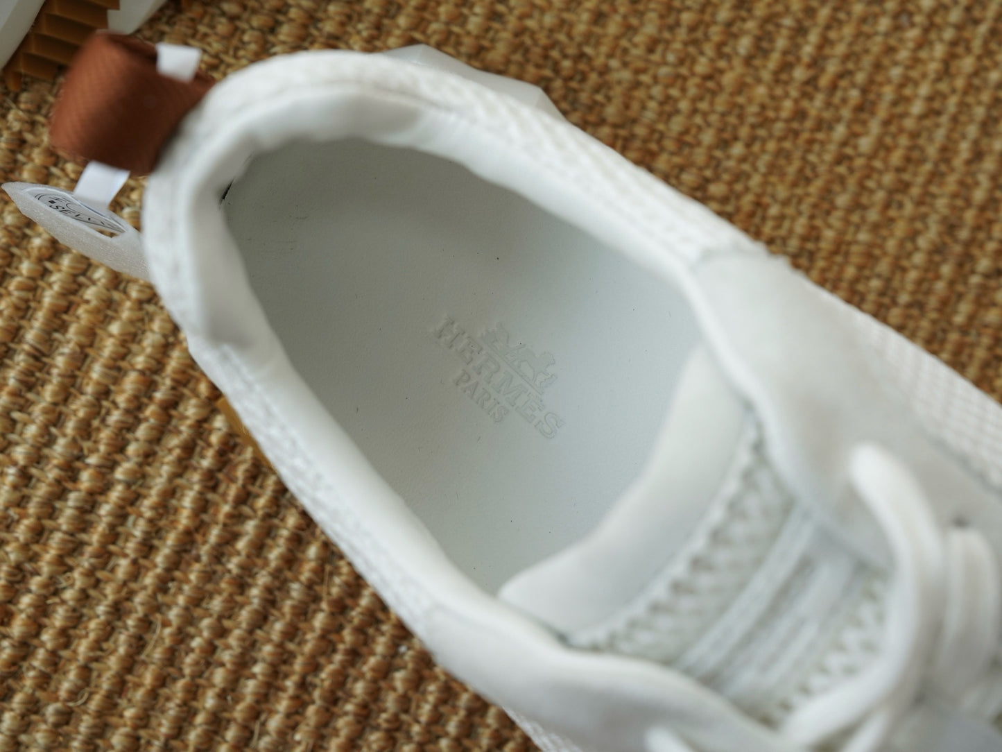 HSneakers