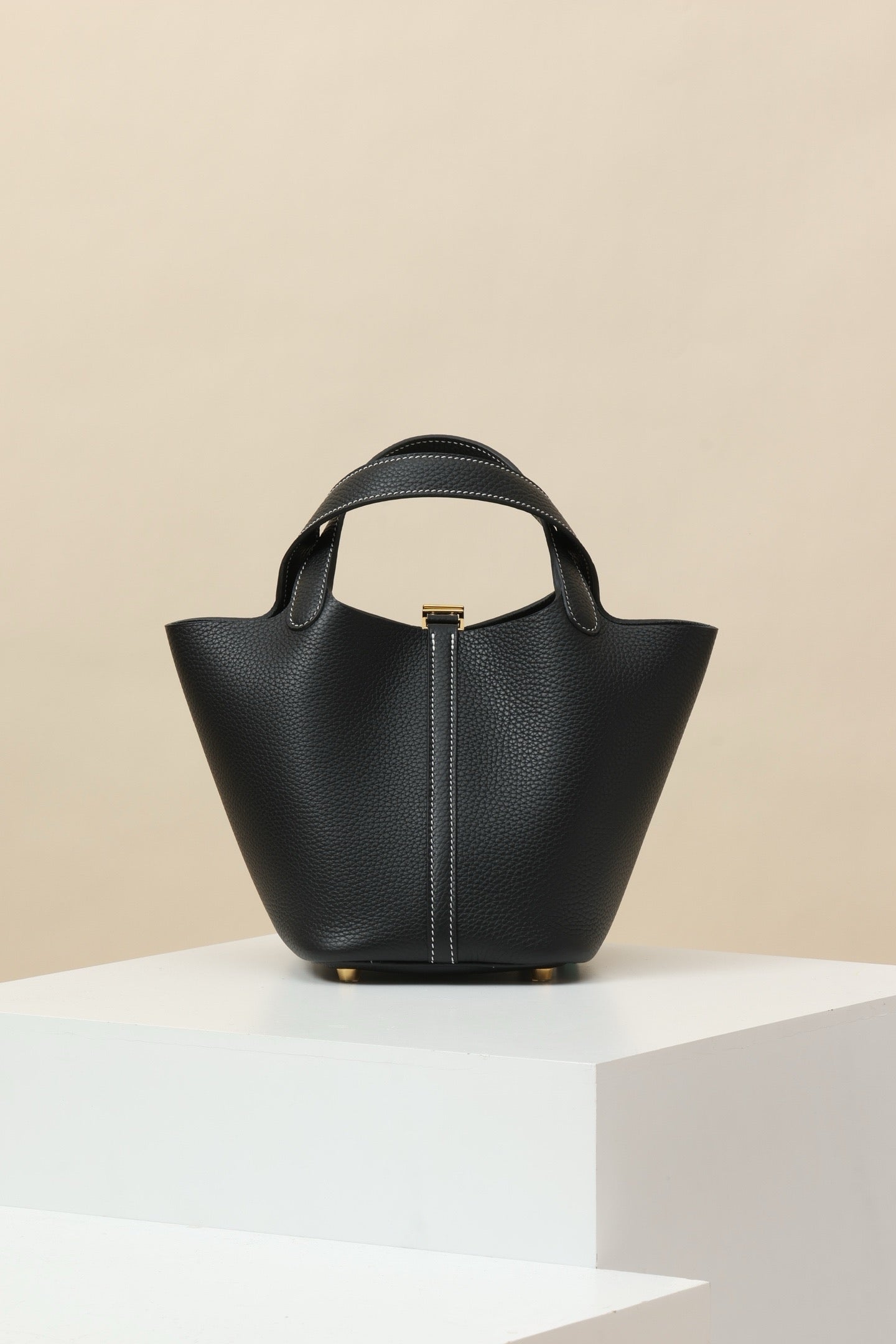 CL18 CK89 Black GHW #4107