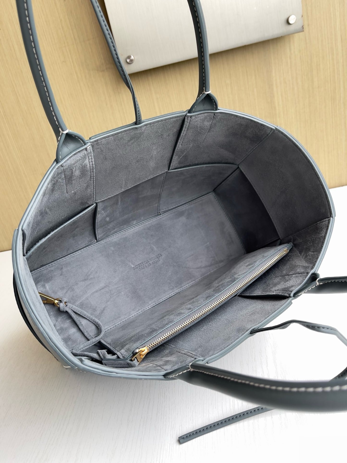 BV Mini Tote #2708