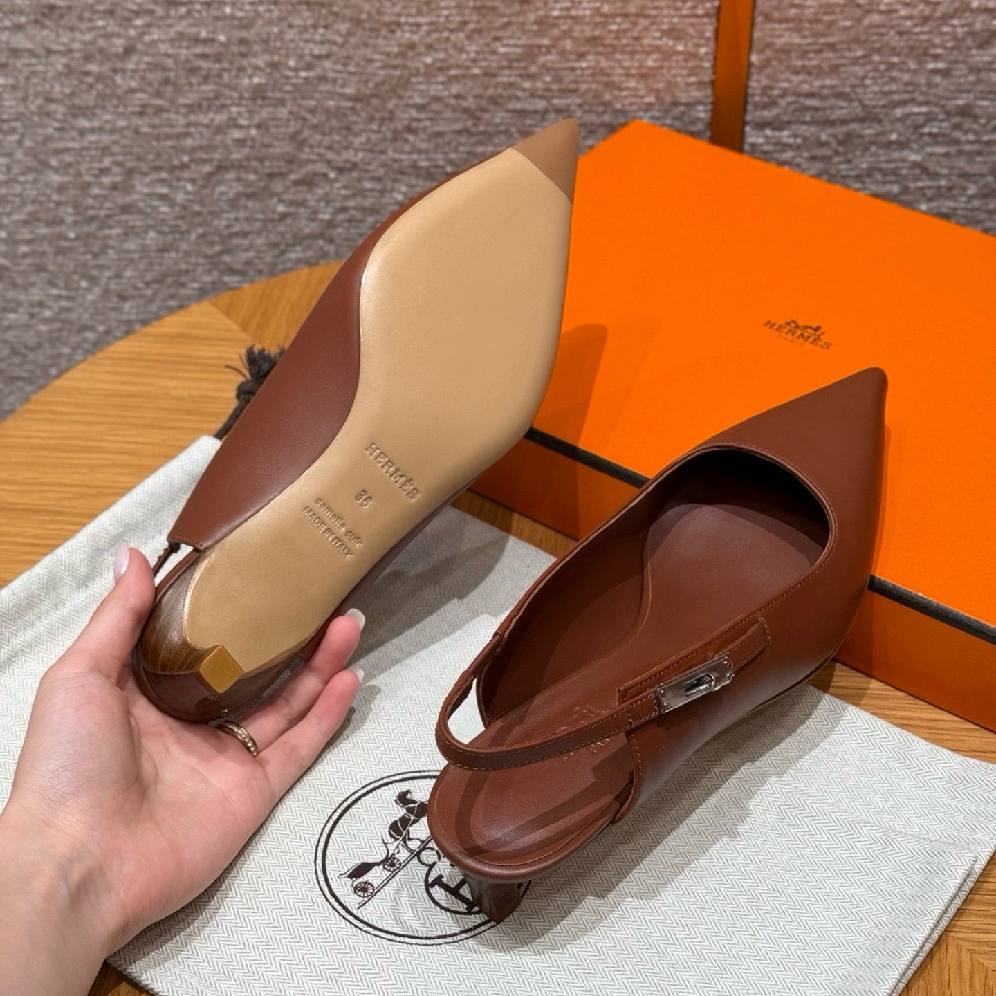 Sandal 4 cm # 3517