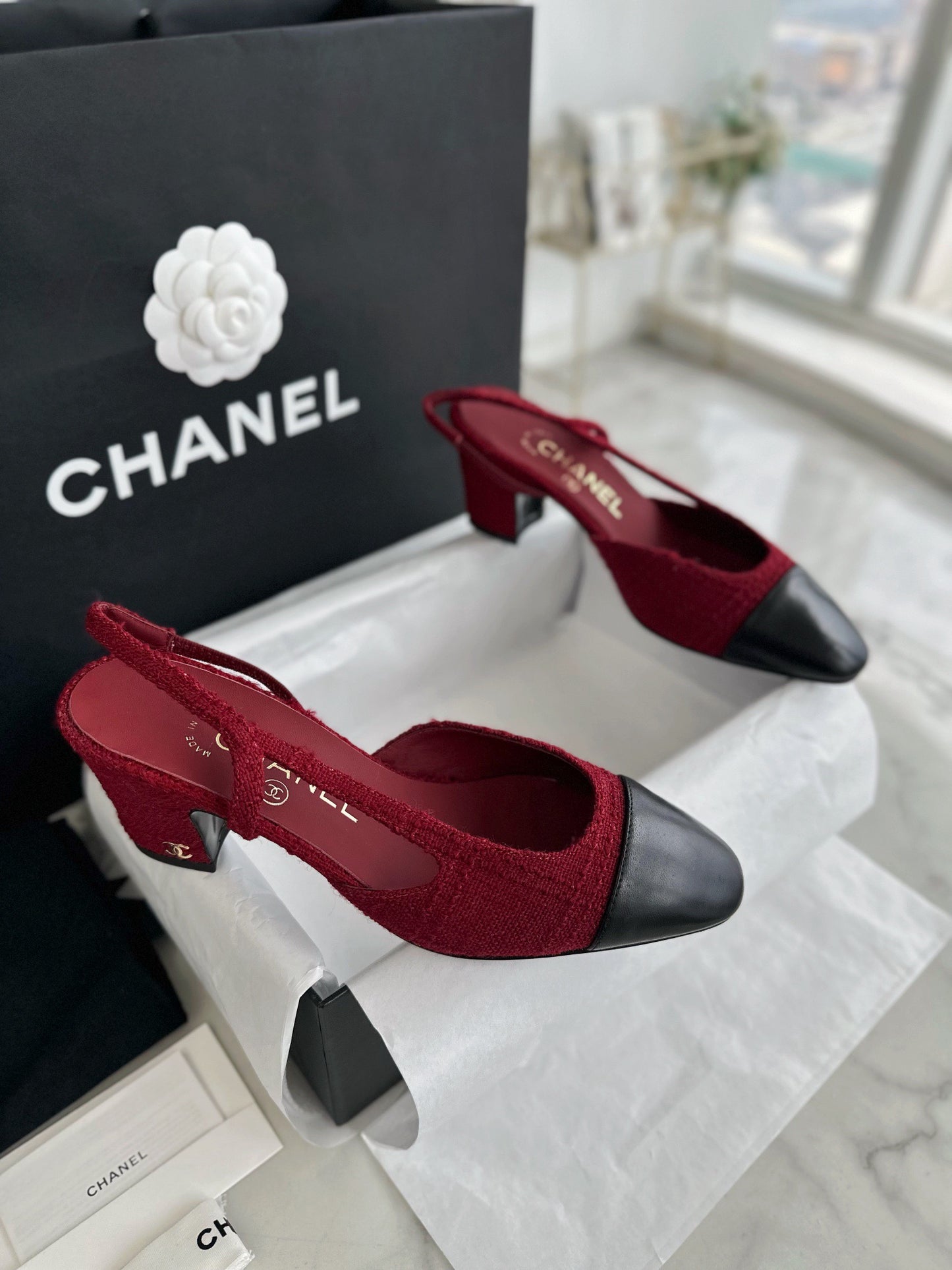24s Sandal #303