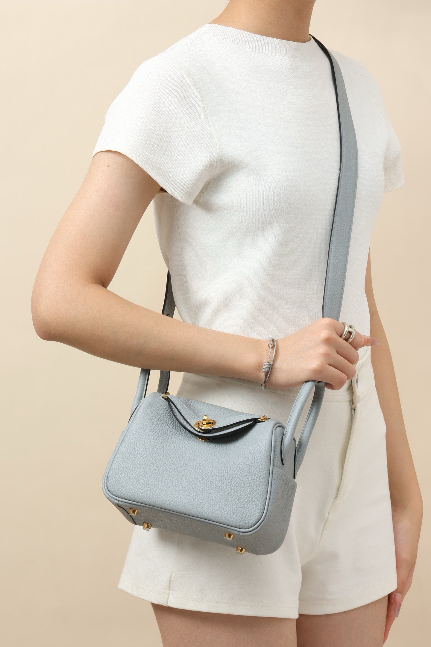 LD19 , Togo 8U Glacier Blue  GHW #4563