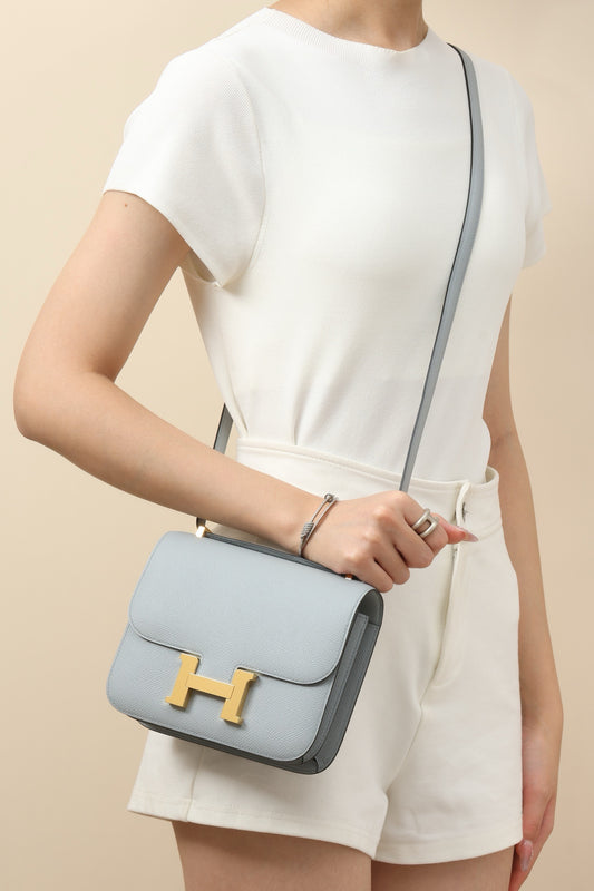 CJ19 19 cm ,  Glacier Blue Epsom leather GHW #4311