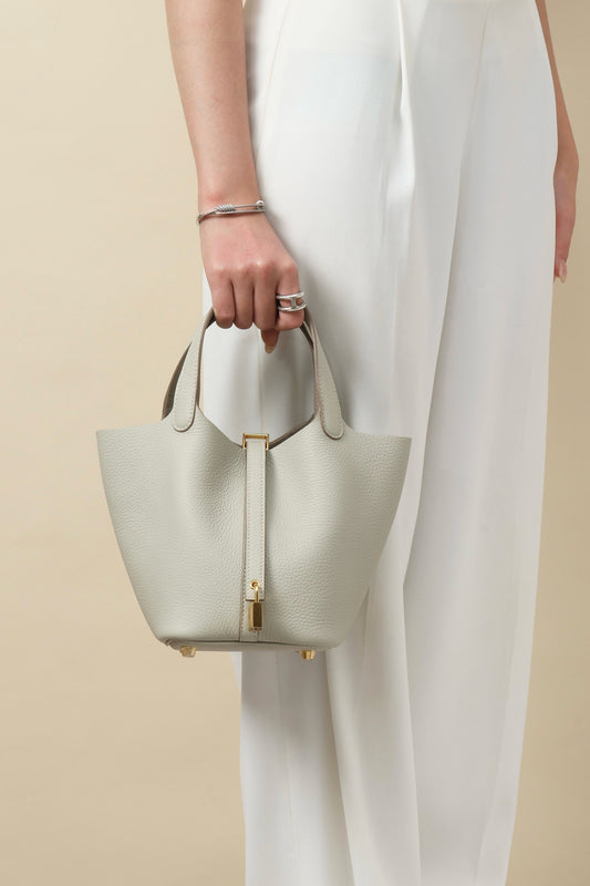 CL18 8L Glacier White GHW #4102