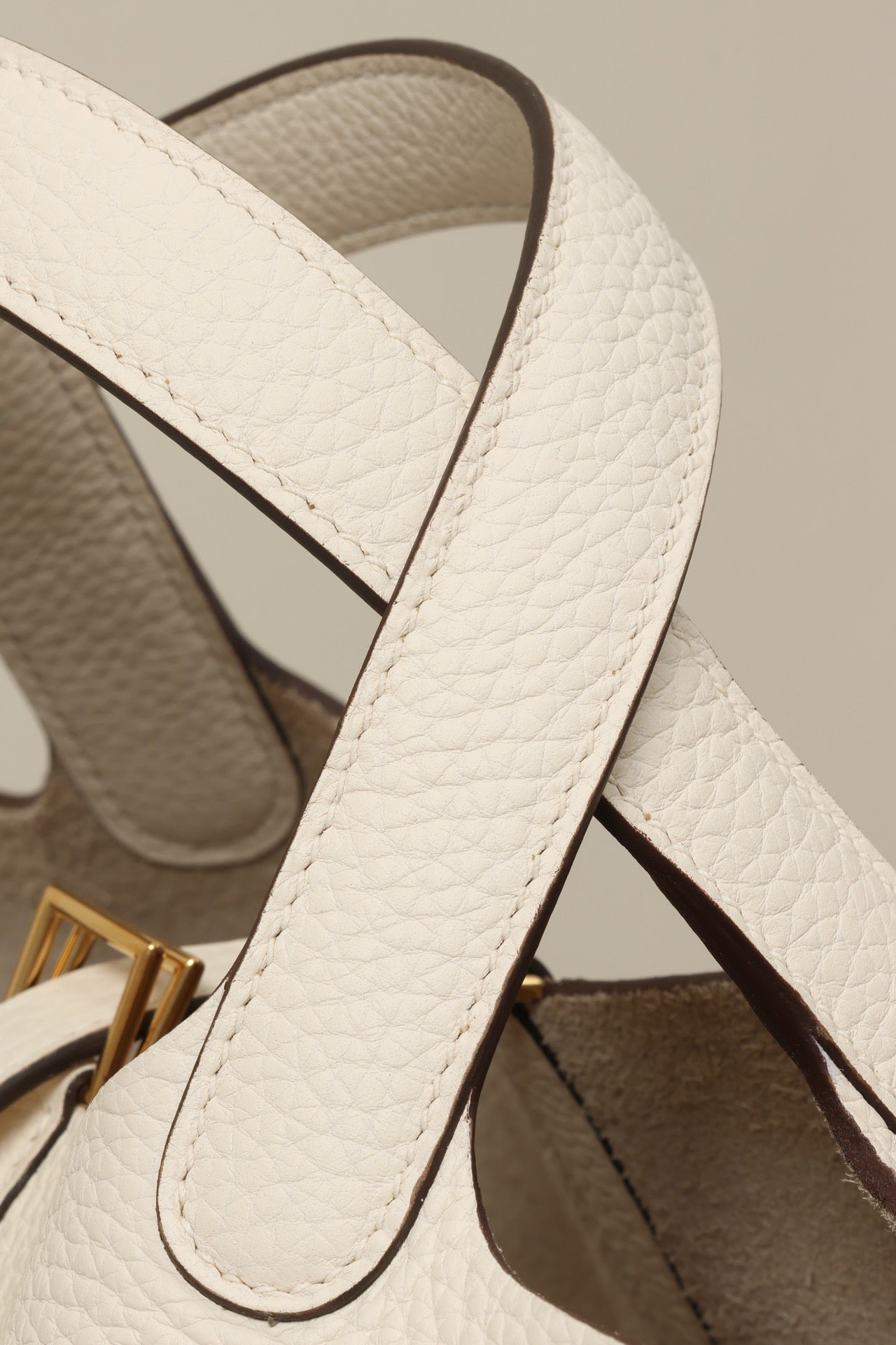 CL18 I2 Cream White GHW #4091