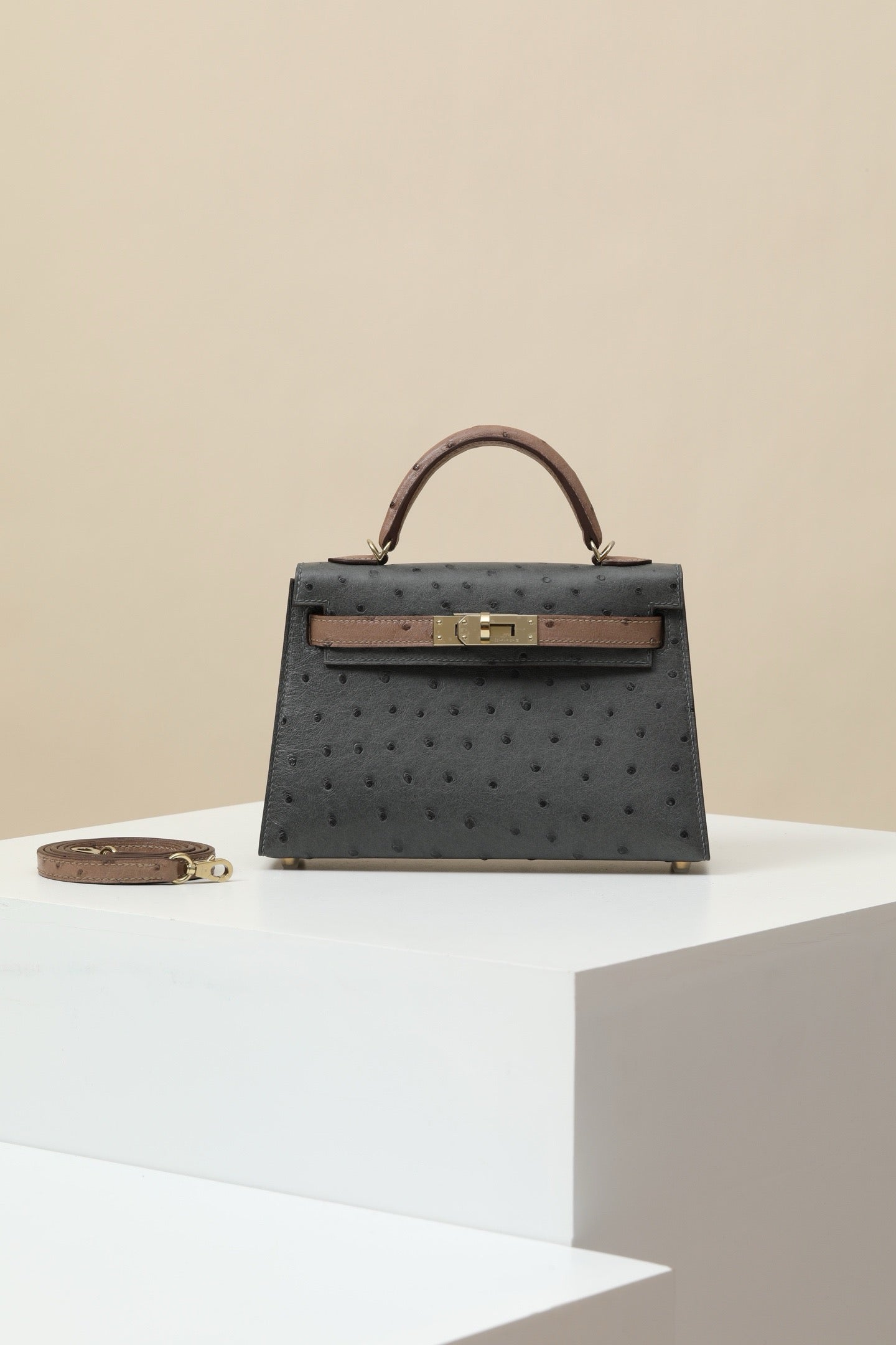 KL19 Graphite Gray/Dove Gray #3832