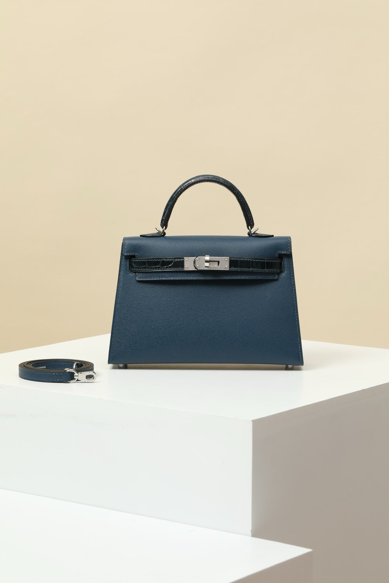 KL 19Deep Blue #3843