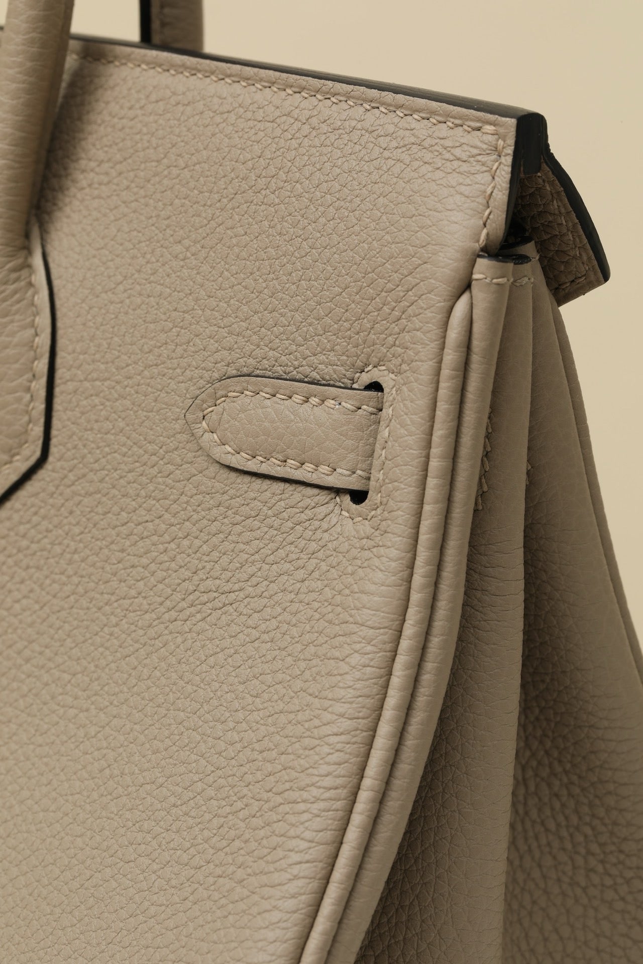 BK25 Dove Gray # 3872