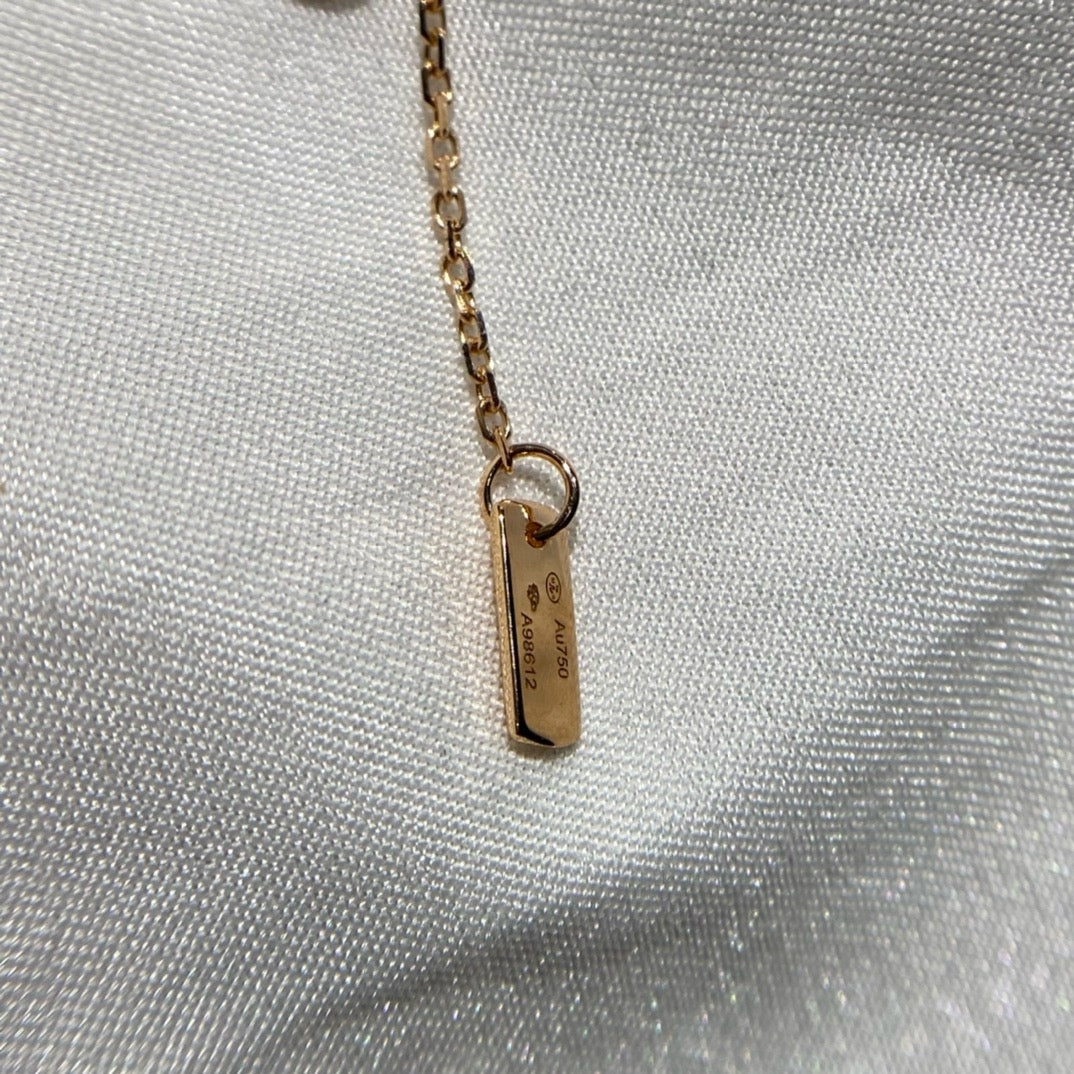 سلسال ميسيكا ذهب عيار 18 , الوزن 3.7 جرام الماس vvs1