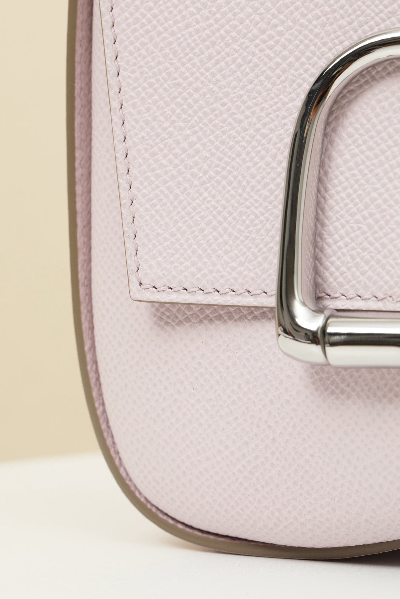 PG18 Dreamy Purple # 3764