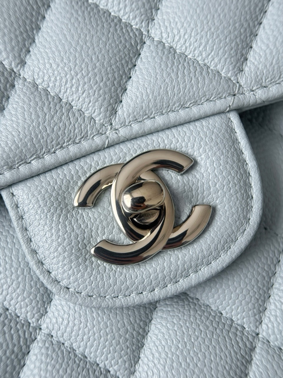 Cf23 Champagne Gold , Caviar # 4221