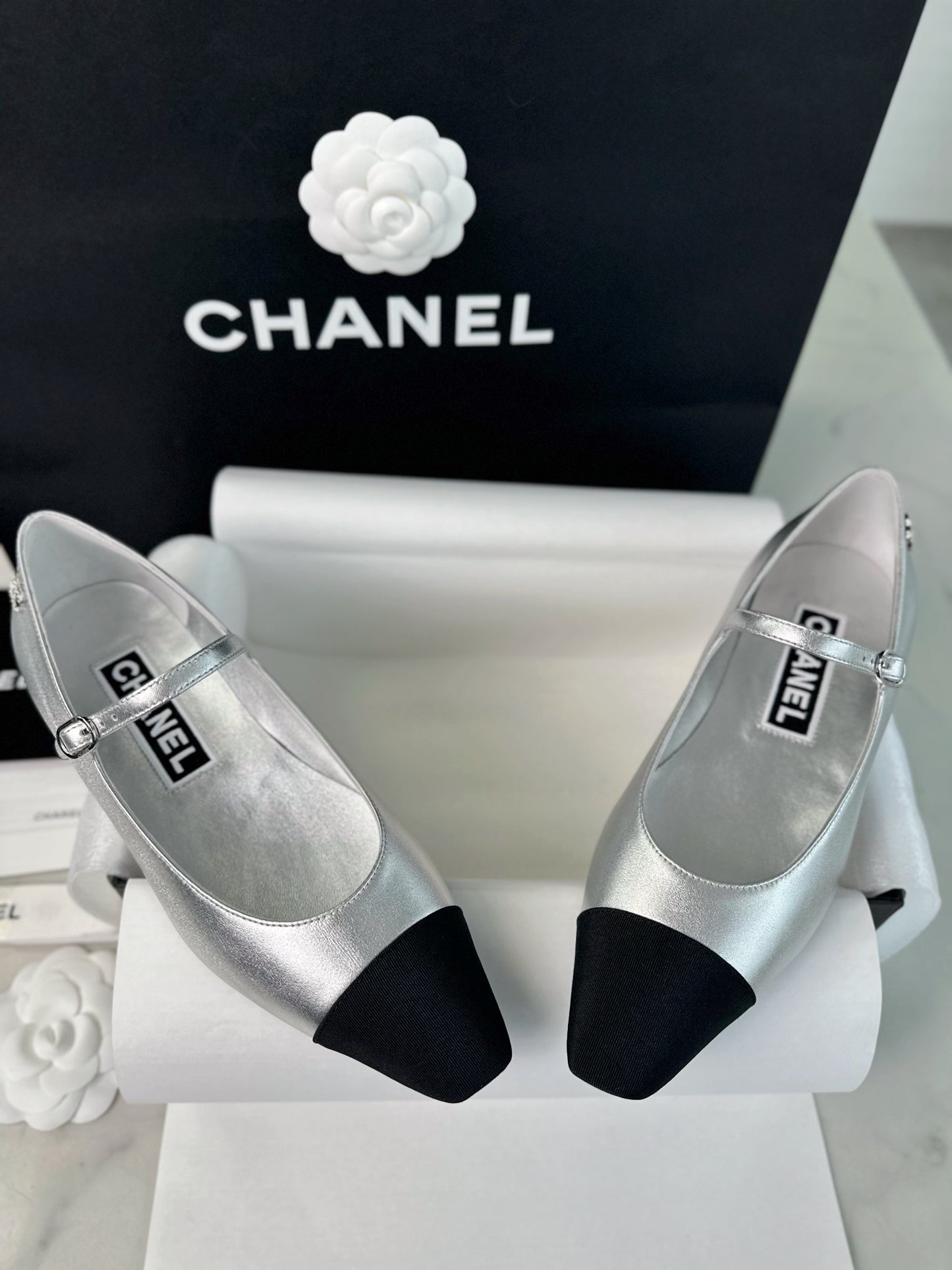 24s sandal #362