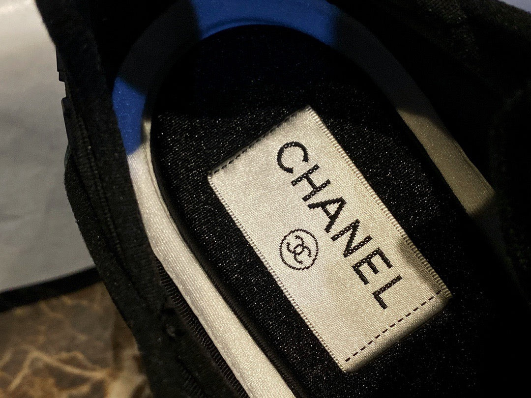24s sneaker # 353