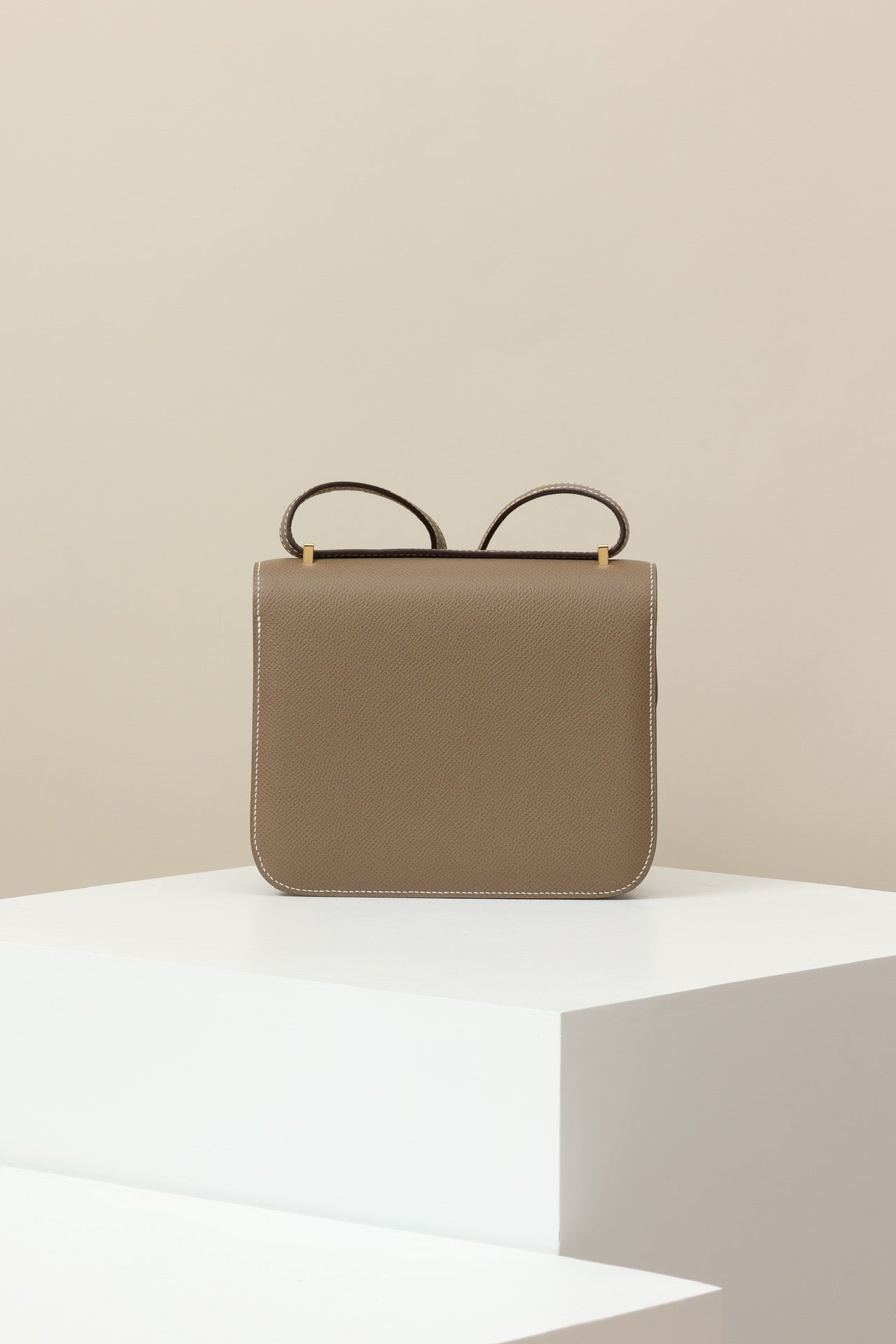 CJ19 19 cm ,   Elephant Grey Epsom leather GHW #4315