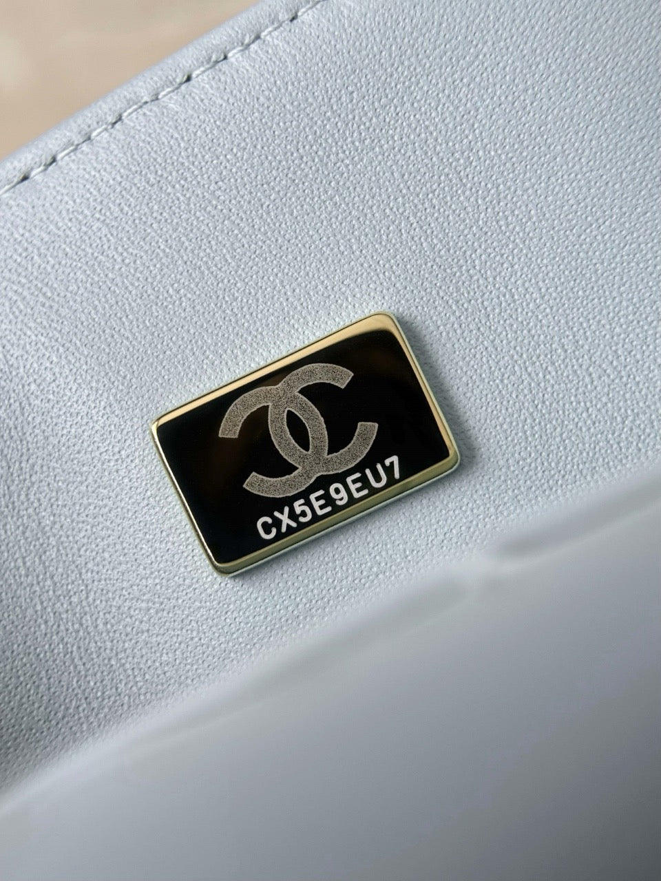 Cf23 Champagne Gold , Caviar # 4221