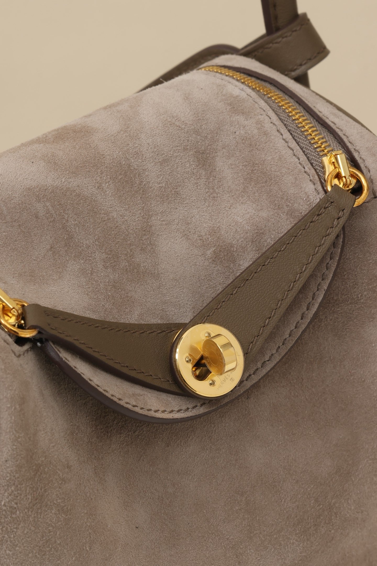 LD19 , Swift leather combined with suede CK18 Etoupe (Elephant Grey) GHW#4629