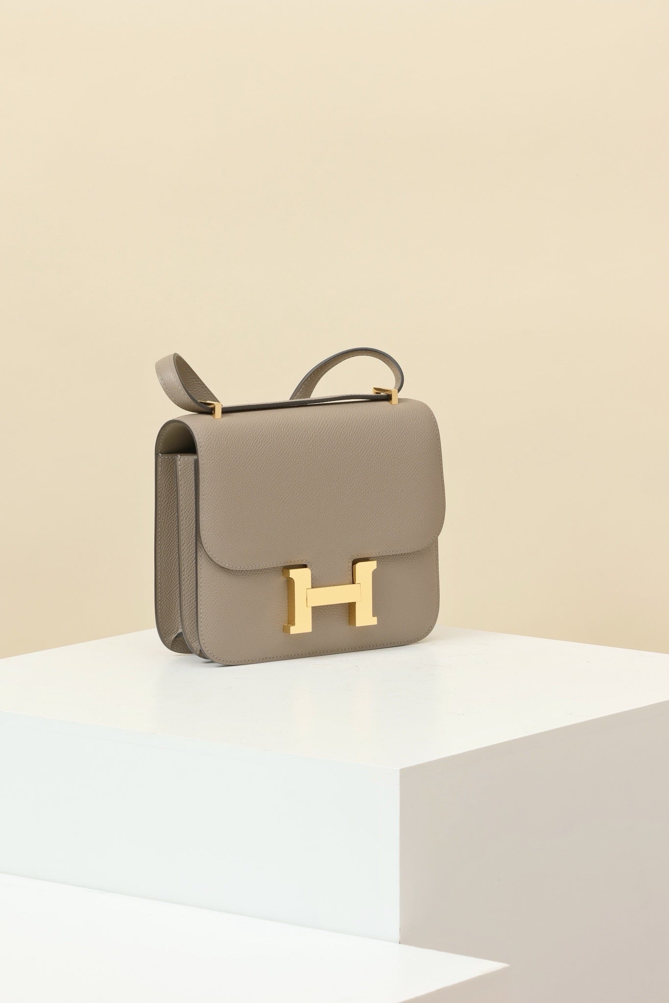 CJ19 19 cm , Asphalt Grey Epsom leather GHW #4329