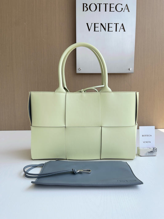 BV Mini Tote #2728